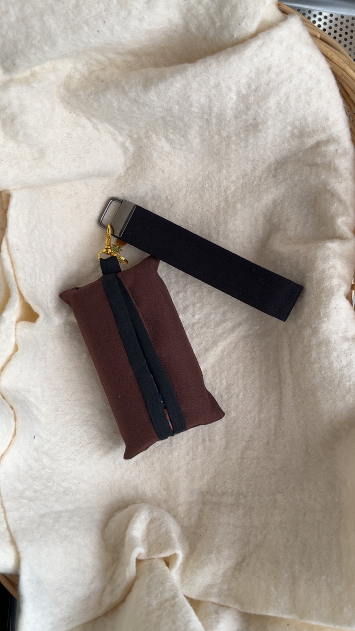 Brown & Black Tissue Holder