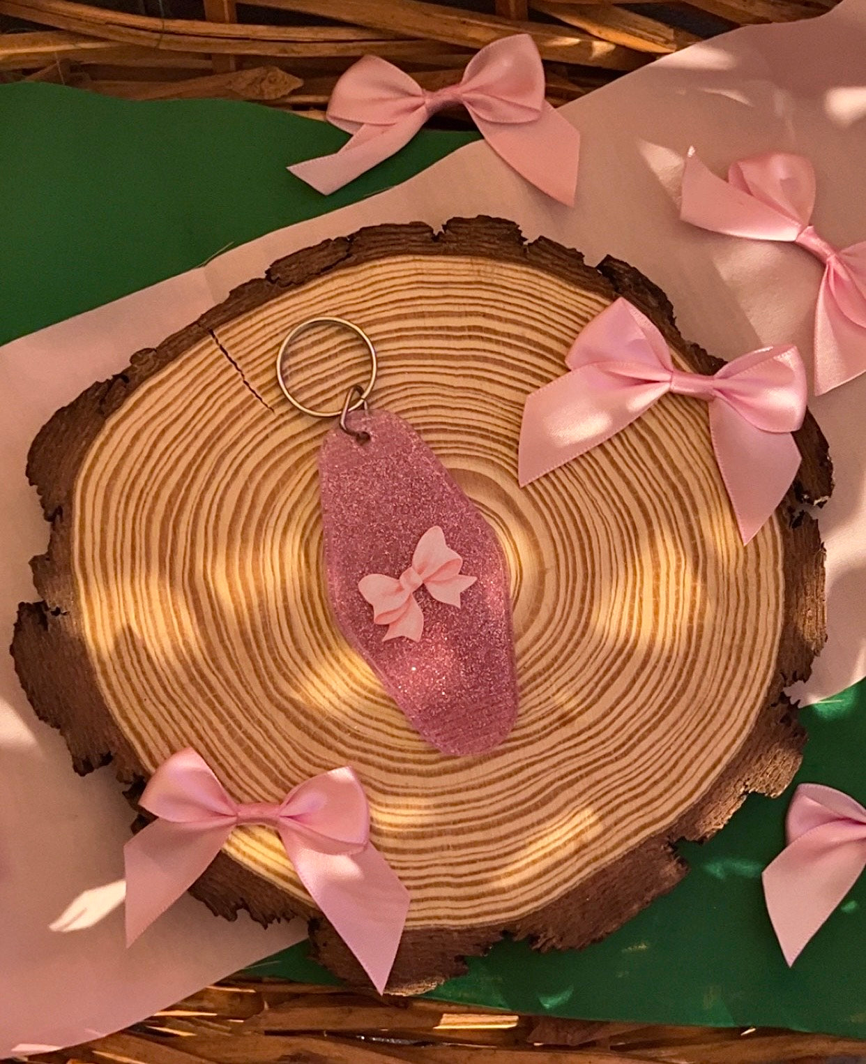 Sparkling Pink Bow Motel Keychain